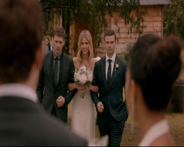 vampirediariesworld-dot-nl_TheOriginals5x11TilTheDayIDie01874.jpg