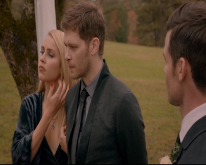 vampirediariesworld-dot-nl_TheOriginals5x11TilTheDayIDie01886.jpg