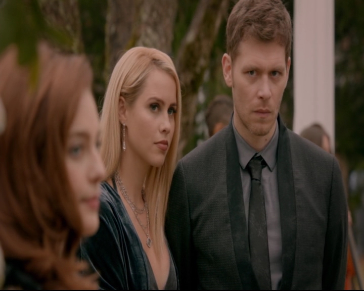 vampirediariesworld-dot-nl_TheOriginals5x11TilTheDayIDie01916.jpg