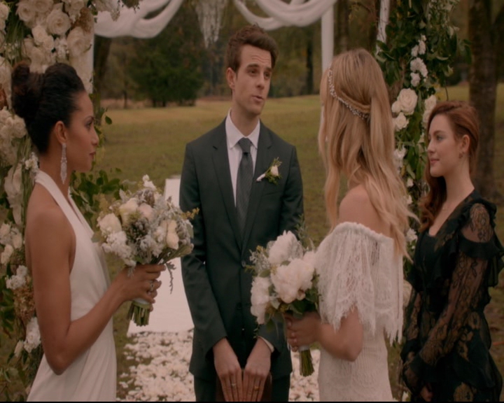 vampirediariesworld-dot-nl_TheOriginals5x11TilTheDayIDie01923.jpg