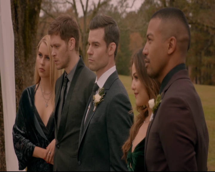 vampirediariesworld-dot-nl_TheOriginals5x11TilTheDayIDie01924.jpg