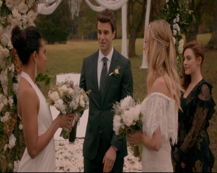 vampirediariesworld-dot-nl_TheOriginals5x11TilTheDayIDie01929.jpg