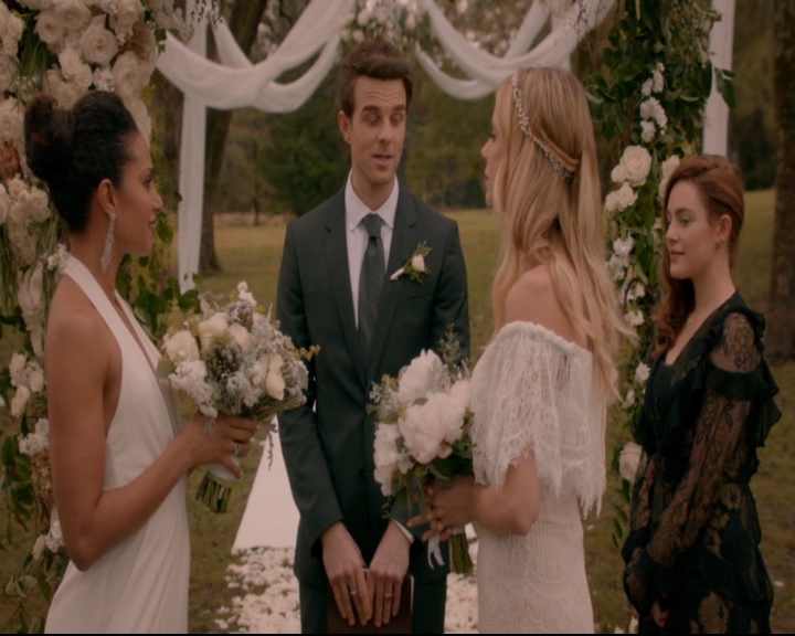 vampirediariesworld-dot-nl_TheOriginals5x11TilTheDayIDie01948.jpg