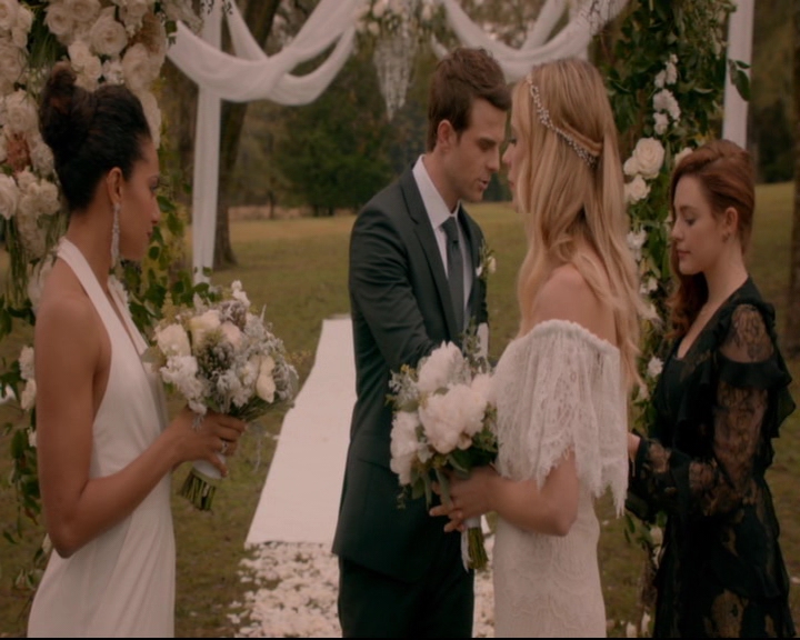 vampirediariesworld-dot-nl_TheOriginals5x11TilTheDayIDie01954.jpg