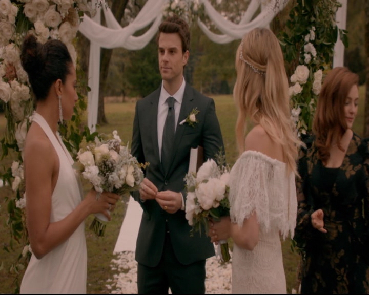 vampirediariesworld-dot-nl_TheOriginals5x11TilTheDayIDie01956.jpg