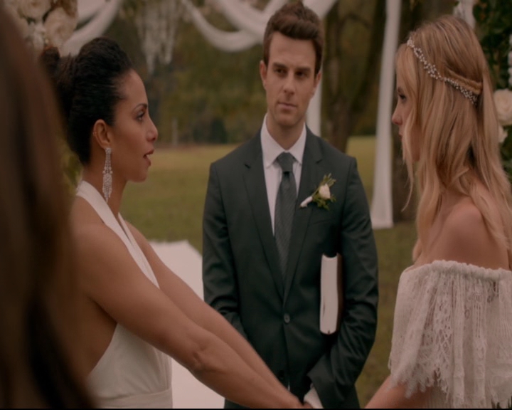 vampirediariesworld-dot-nl_TheOriginals5x11TilTheDayIDie01988.jpg