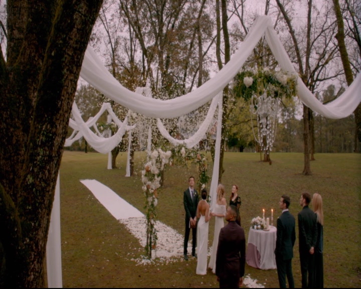 vampirediariesworld-dot-nl_TheOriginals5x11TilTheDayIDie02026.jpg