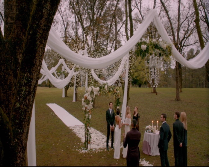 vampirediariesworld-dot-nl_TheOriginals5x11TilTheDayIDie02027.jpg