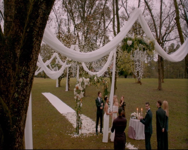 vampirediariesworld-dot-nl_TheOriginals5x11TilTheDayIDie02028.jpg