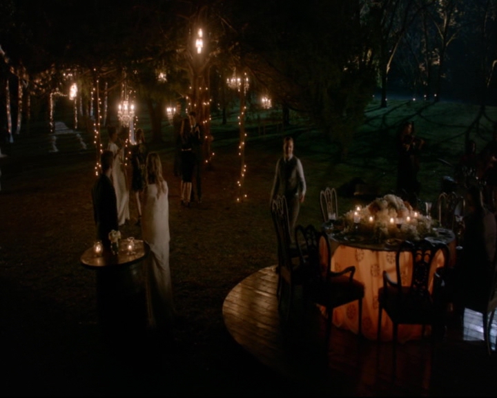 vampirediariesworld-dot-nl_TheOriginals5x11TilTheDayIDie02035.jpg