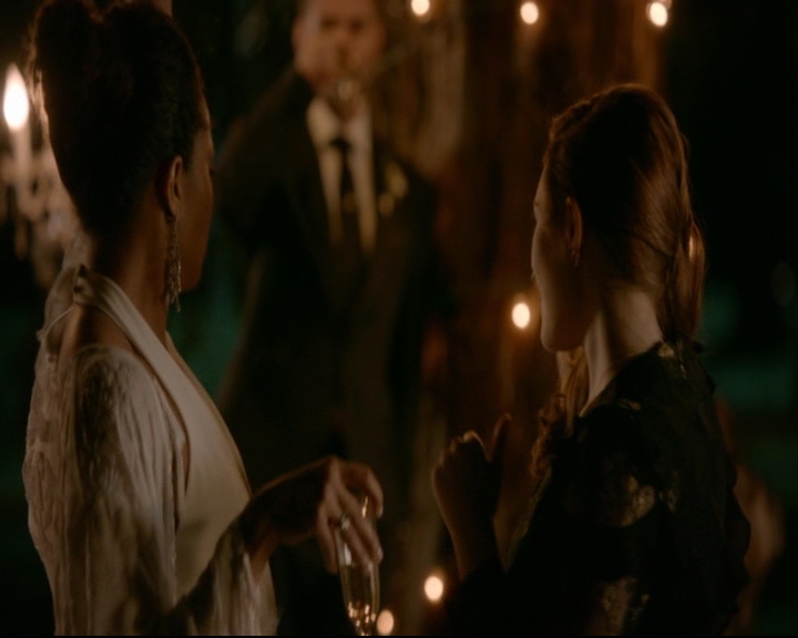 vampirediariesworld-dot-nl_TheOriginals5x11TilTheDayIDie02085.jpg