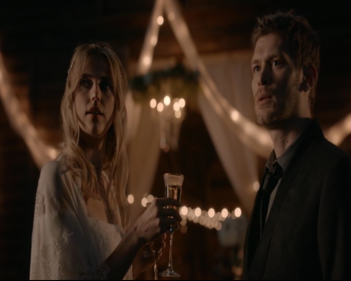 vampirediariesworld-dot-nl_TheOriginals5x11TilTheDayIDie02088.jpg