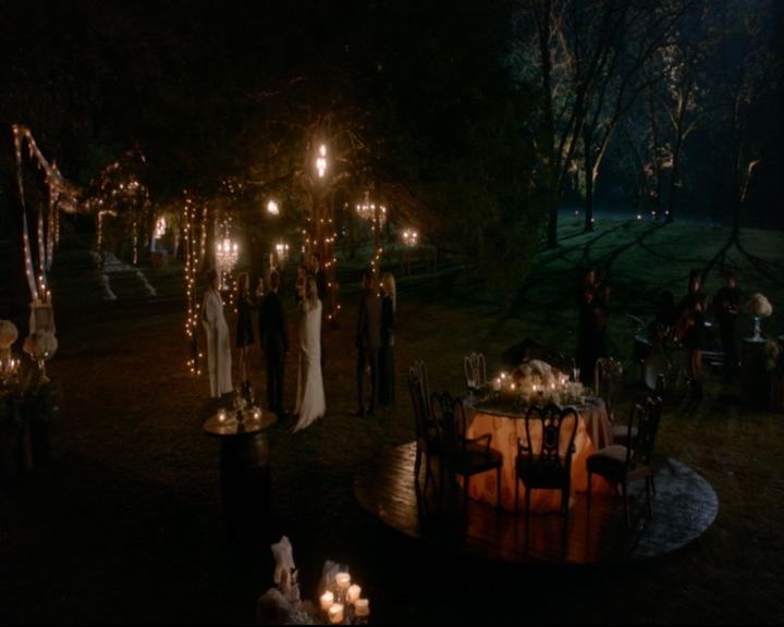 vampirediariesworld-dot-nl_TheOriginals5x11TilTheDayIDie02113.jpg