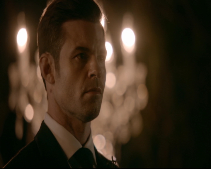 vampirediariesworld-dot-nl_TheOriginals5x11TilTheDayIDie02128.jpg