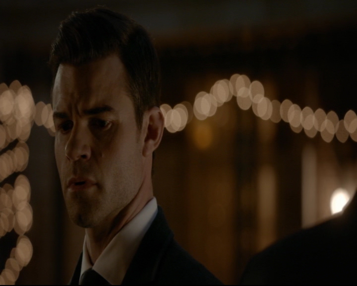 vampirediariesworld-dot-nl_TheOriginals5x11TilTheDayIDie02340.jpg