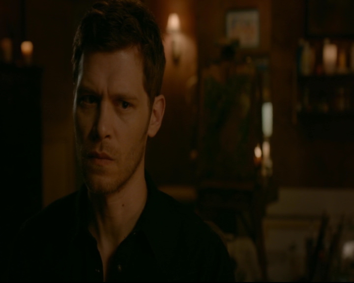 vampirediariesworld-dot-nl_TheOriginals5x12TheTaleOfTwoWolves00075.jpg