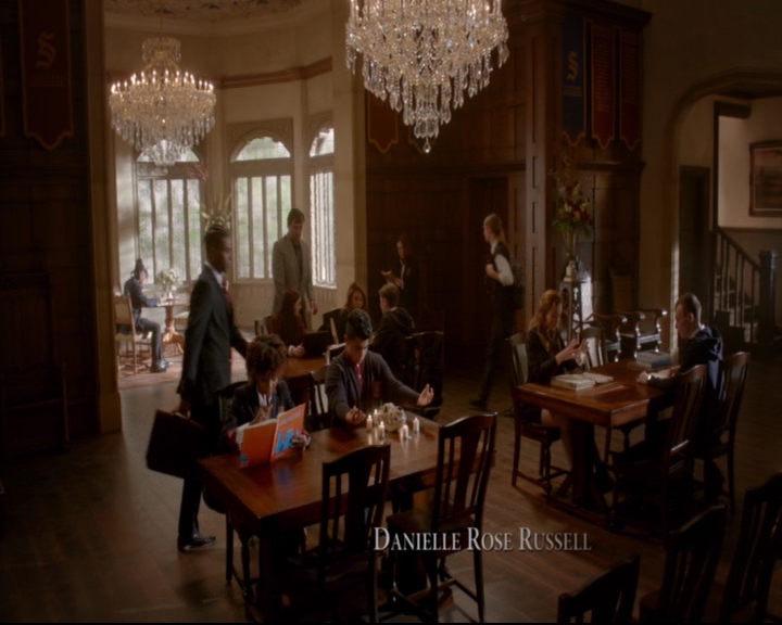 vampirediariesworld-dot-nl_TheOriginals5x12TheTaleOfTwoWolves00150.jpg