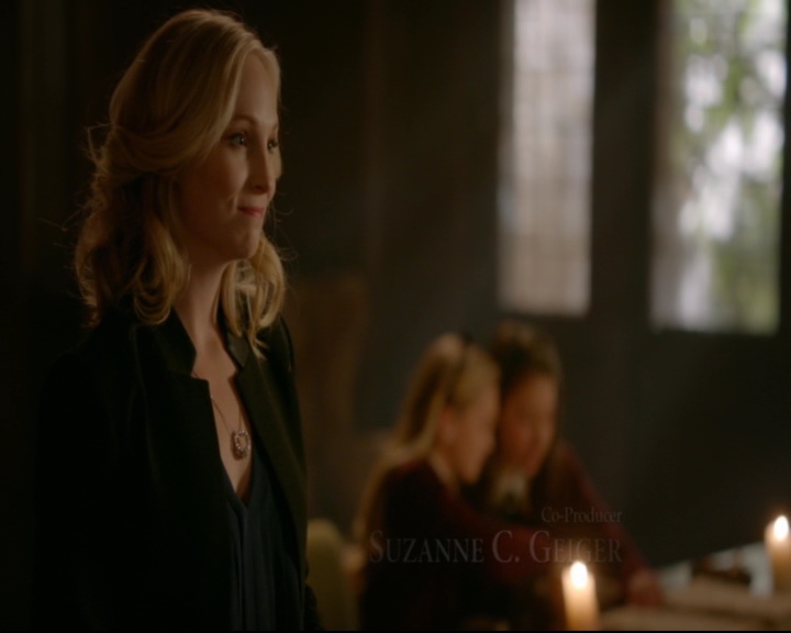 vampirediariesworld-dot-nl_TheOriginals5x12TheTaleOfTwoWolves00173.jpg