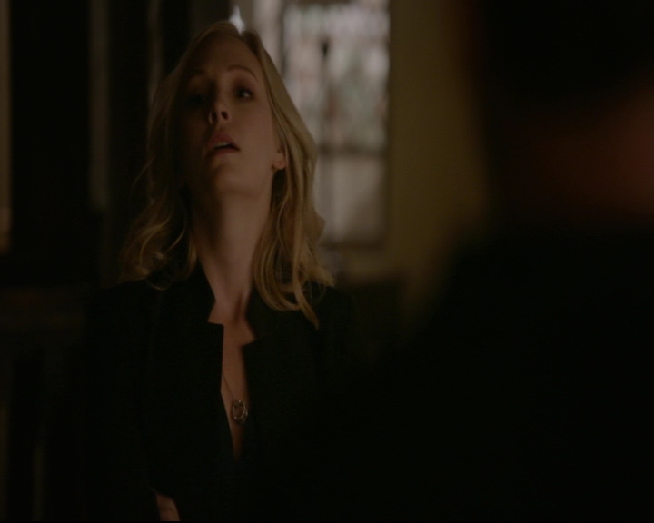 vampirediariesworld-dot-nl_TheOriginals5x12TheTaleOfTwoWolves01030.jpg