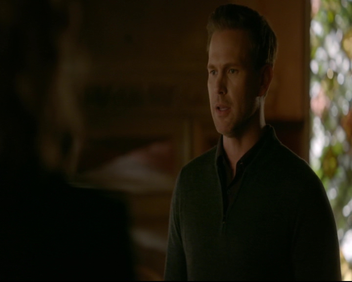 vampirediariesworld-dot-nl_TheOriginals5x12TheTaleOfTwoWolves01039.jpg