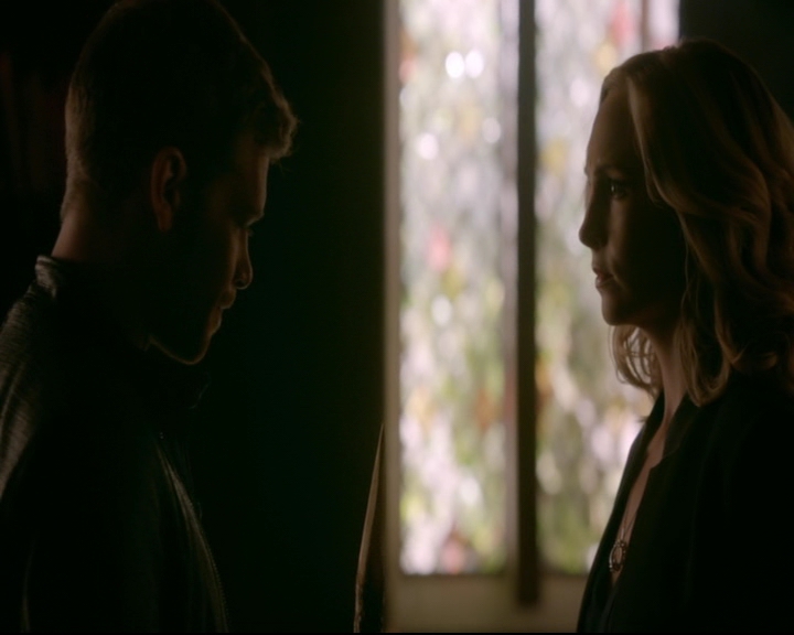 vampirediariesworld-dot-nl_TheOriginals5x12TheTaleOfTwoWolves01122.jpg