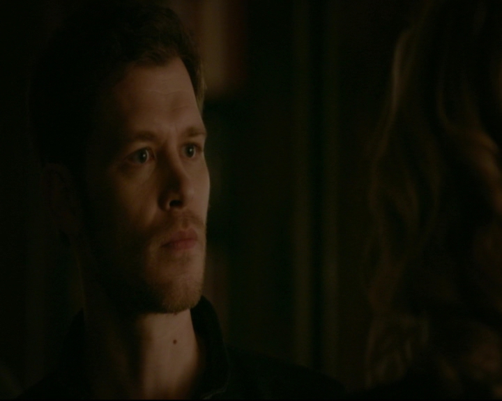 vampirediariesworld-dot-nl_TheOriginals5x12TheTaleOfTwoWolves01127.jpg