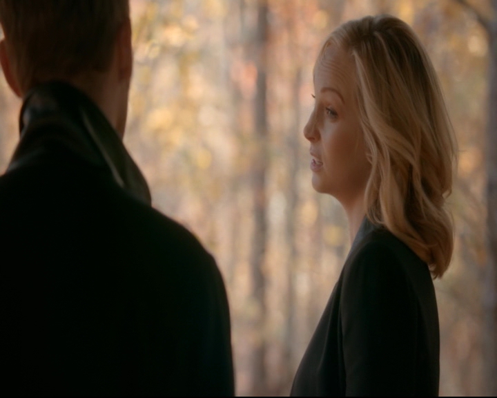 vampirediariesworld-dot-nl_TheOriginals5x12TheTaleOfTwoWolves01149.jpg