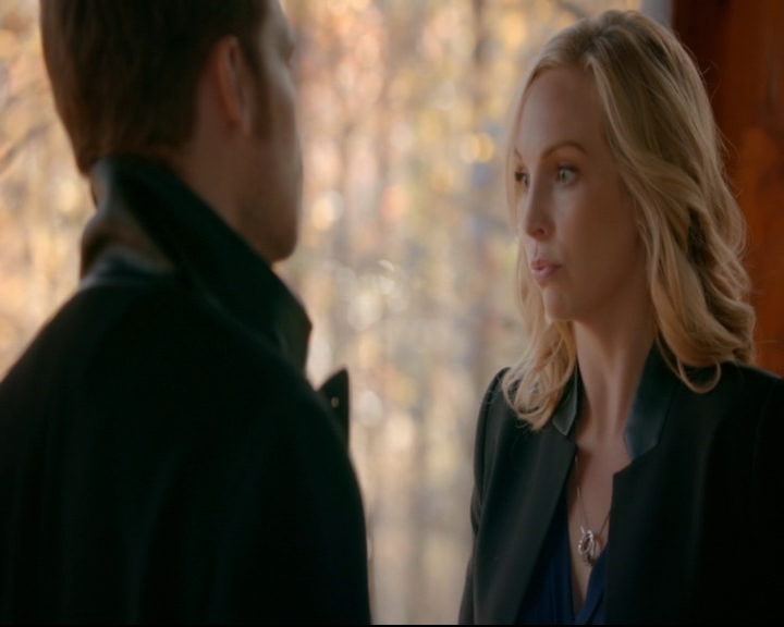 vampirediariesworld-dot-nl_TheOriginals5x12TheTaleOfTwoWolves01154.jpg