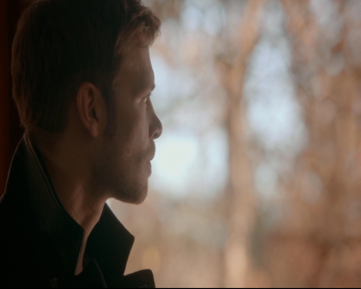 vampirediariesworld-dot-nl_TheOriginals5x12TheTaleOfTwoWolves01161.jpg