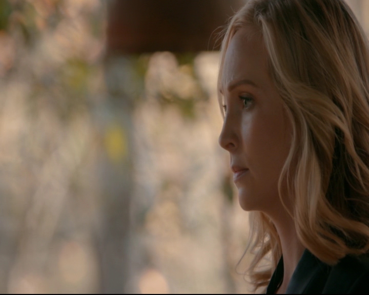 vampirediariesworld-dot-nl_TheOriginals5x12TheTaleOfTwoWolves01166.jpg