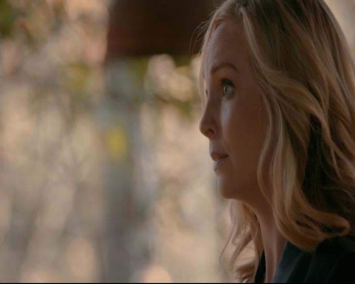 vampirediariesworld-dot-nl_TheOriginals5x12TheTaleOfTwoWolves01168.jpg