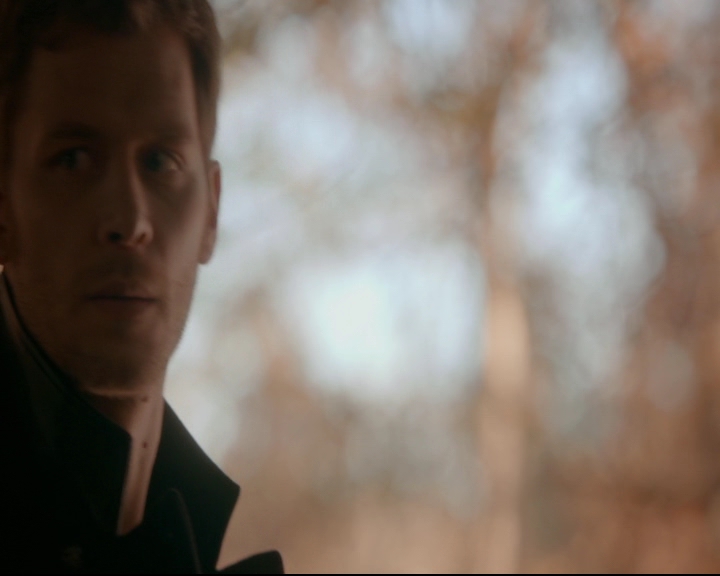 vampirediariesworld-dot-nl_TheOriginals5x12TheTaleOfTwoWolves01219.jpg