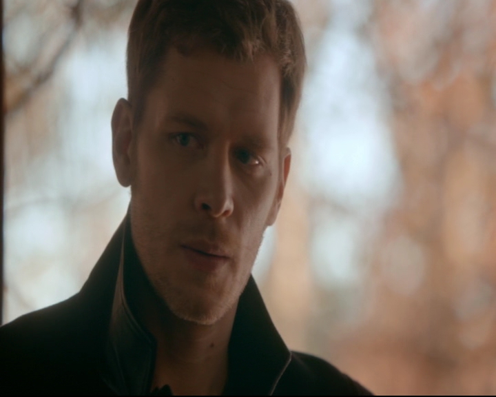 vampirediariesworld-dot-nl_TheOriginals5x12TheTaleOfTwoWolves01251.jpg