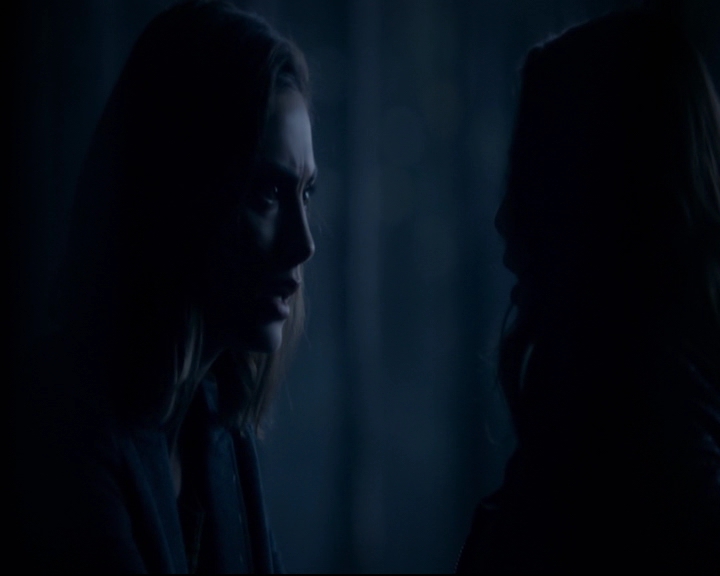 vampirediariesworld-dot-nl_TheOriginals5x12TheTaleOfTwoWolves01389.jpg