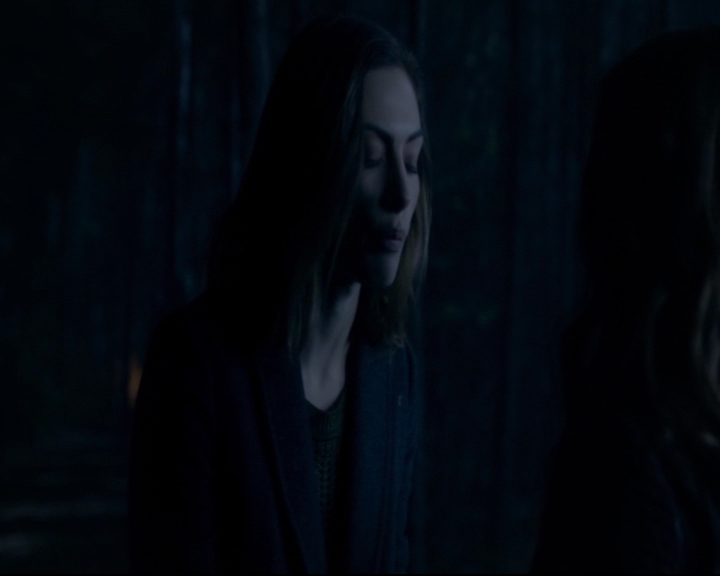 vampirediariesworld-dot-nl_TheOriginals5x12TheTaleOfTwoWolves01418.jpg