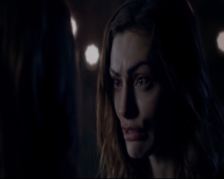 vampirediariesworld-dot-nl_TheOriginals5x12TheTaleOfTwoWolves01546.jpg