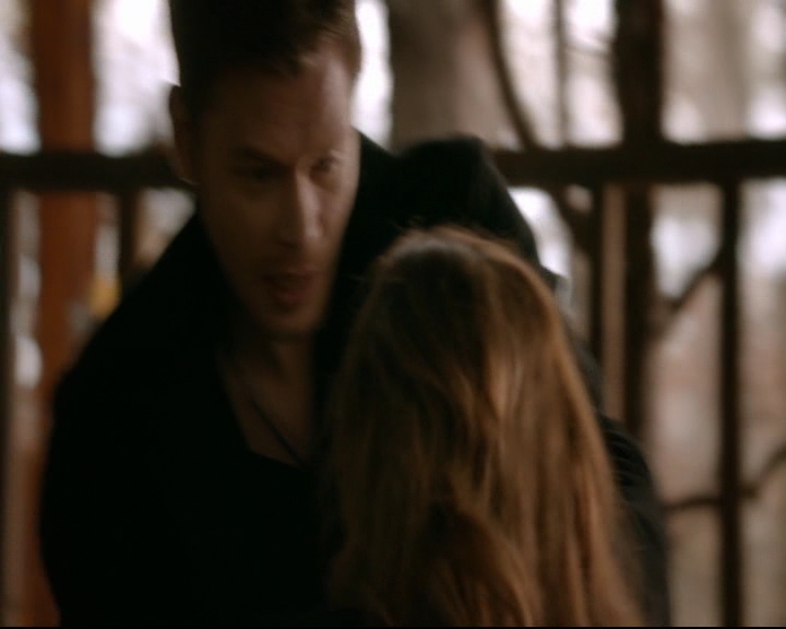 vampirediariesworld-dot-nl_TheOriginals5x12TheTaleOfTwoWolves01583.jpg