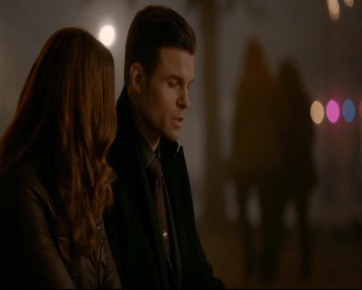 vampirediariesworld-dot-nl_TheOriginals5x12TheTaleOfTwoWolves01696.jpg