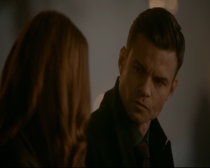 vampirediariesworld-dot-nl_TheOriginals5x12TheTaleOfTwoWolves01747.jpg