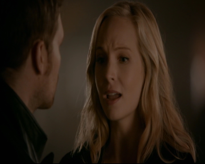 vampirediariesworld-dot-nl_TheOriginals5x12TheTaleOfTwoWolves01927.jpg