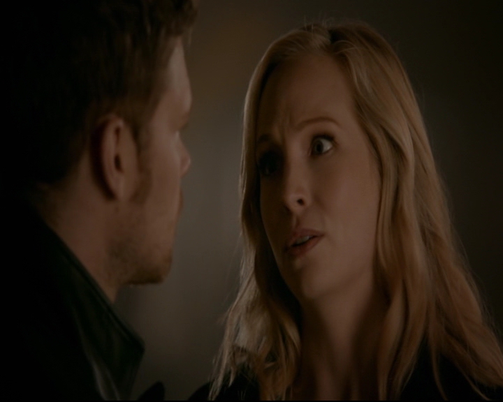 vampirediariesworld-dot-nl_TheOriginals5x12TheTaleOfTwoWolves01930.jpg