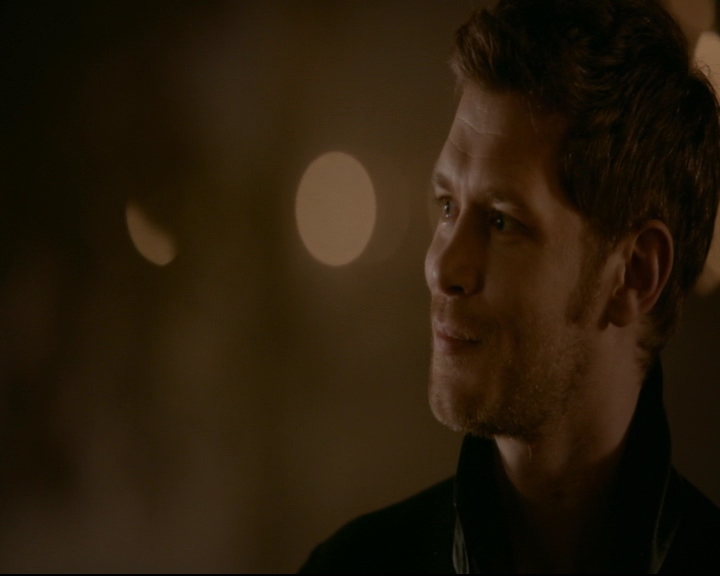 vampirediariesworld-dot-nl_TheOriginals5x12TheTaleOfTwoWolves02025.jpg