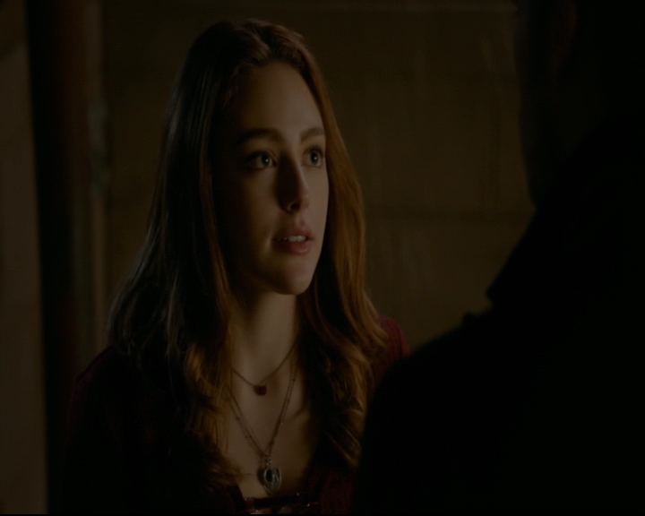 vampirediariesworld-dot-nl_TheOriginals5x12TheTaleOfTwoWolves02046.jpg