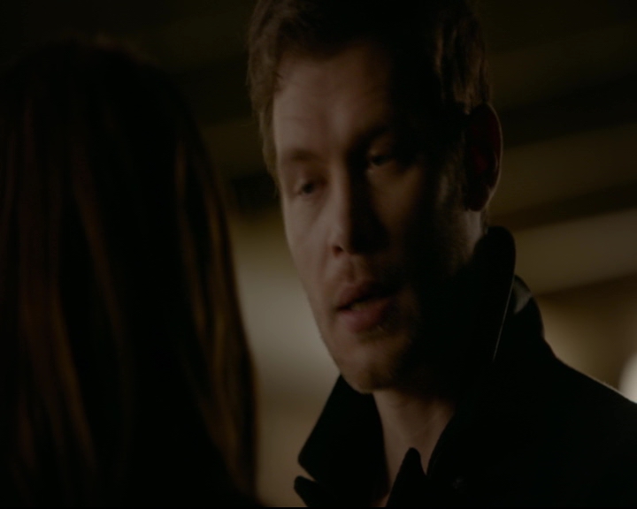 vampirediariesworld-dot-nl_TheOriginals5x12TheTaleOfTwoWolves02053.jpg