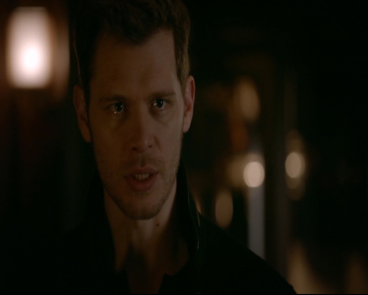 vampirediariesworld-dot-nl_TheOriginals5x12TheTaleOfTwoWolves02089.jpg