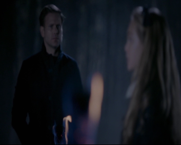 vampirediariesworld-dot-nl_TheOriginals5x12TheTaleOfTwoWolves02172.jpg