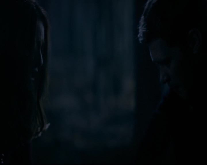 vampirediariesworld-dot-nl_TheOriginals5x12TheTaleOfTwoWolves02181.jpg