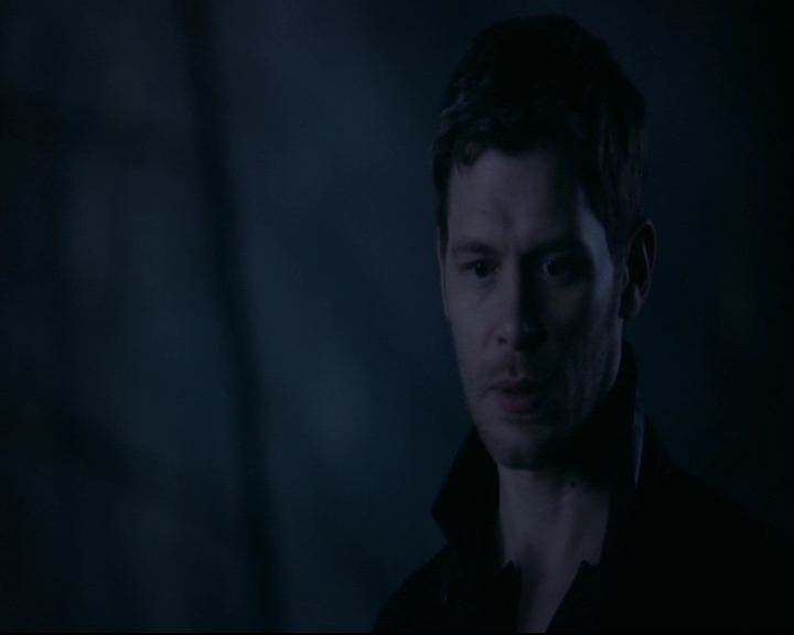 vampirediariesworld-dot-nl_TheOriginals5x12TheTaleOfTwoWolves02246.jpg