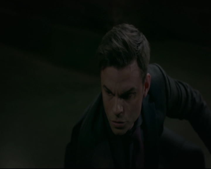 vampirediariesworld-dot-nl_TheOriginals5x12TheTaleOfTwoWolves02265.jpg