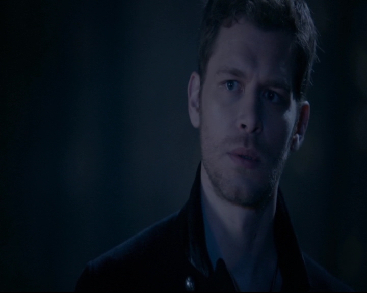 vampirediariesworld-dot-nl_TheOriginals5x12TheTaleOfTwoWolves02309.jpg